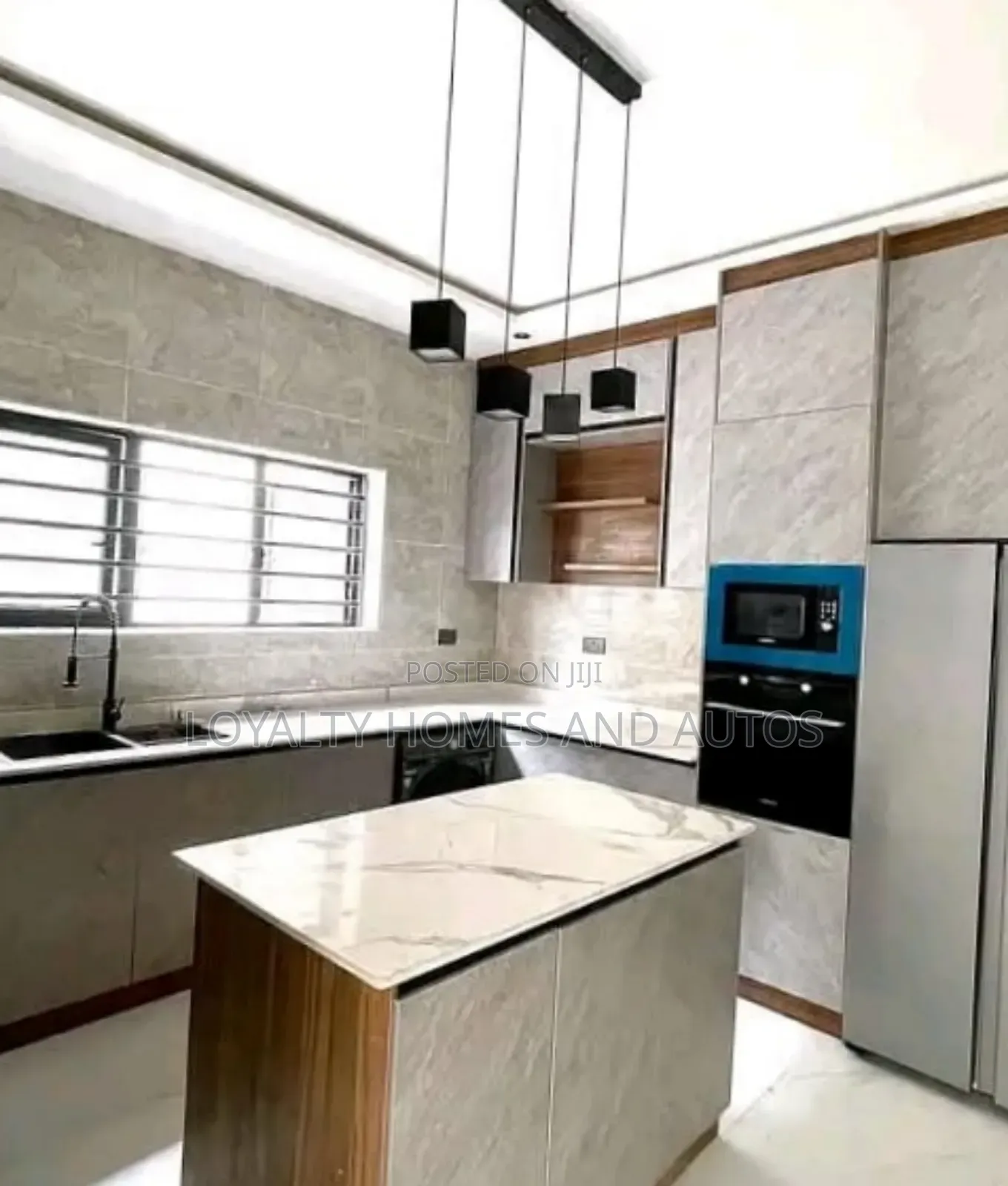 Furnished 5bdrm Duplex in Ikate for sale in Ikate