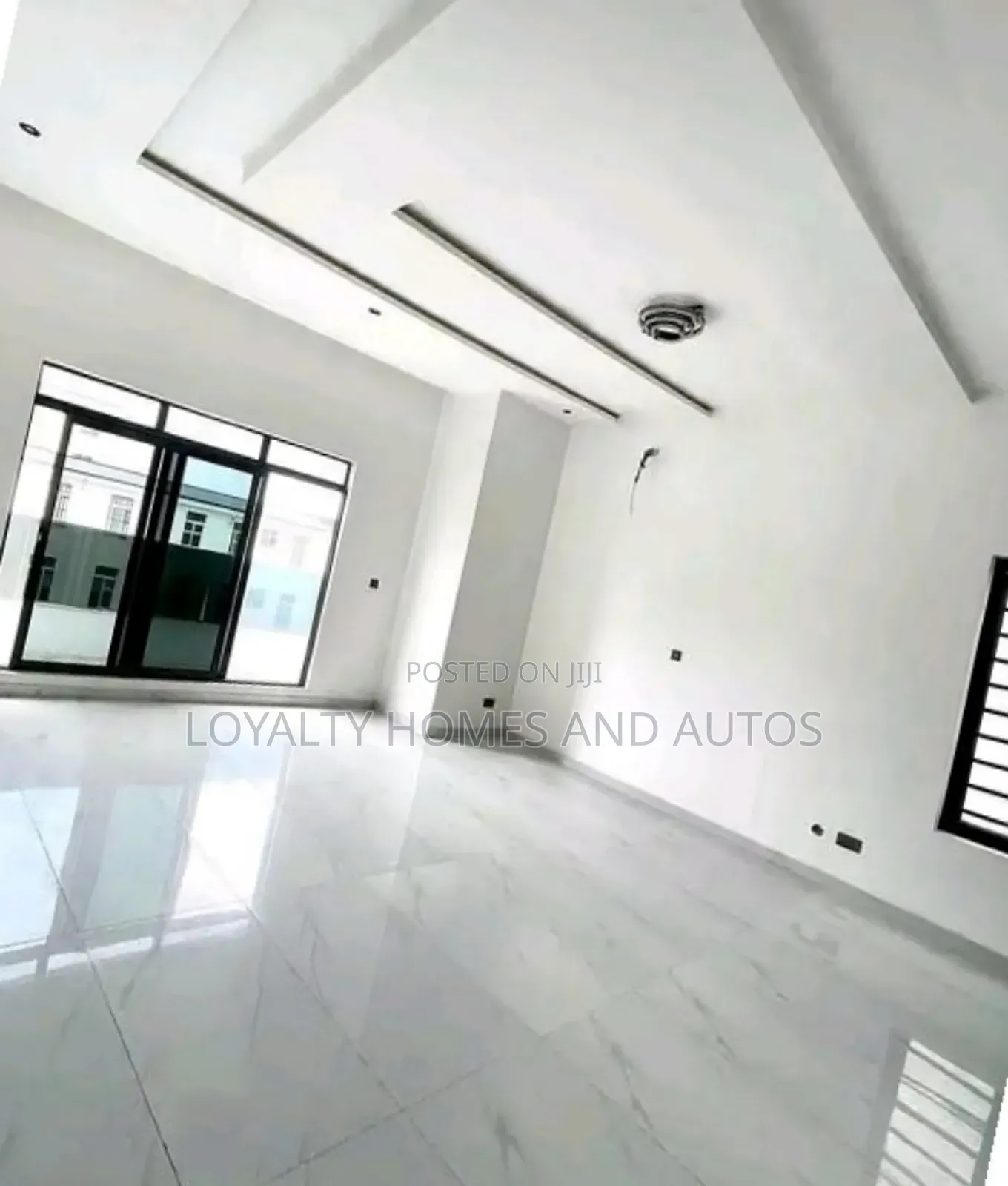 Furnished 5bdrm Duplex in Ikate for sale in Ikate