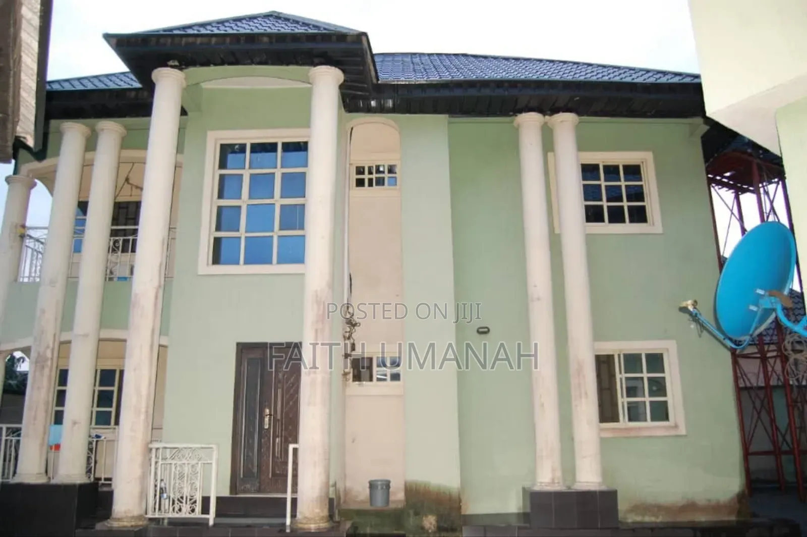 3bdrm Block of Flats in Oron Road, Uyo for sale in Uyo