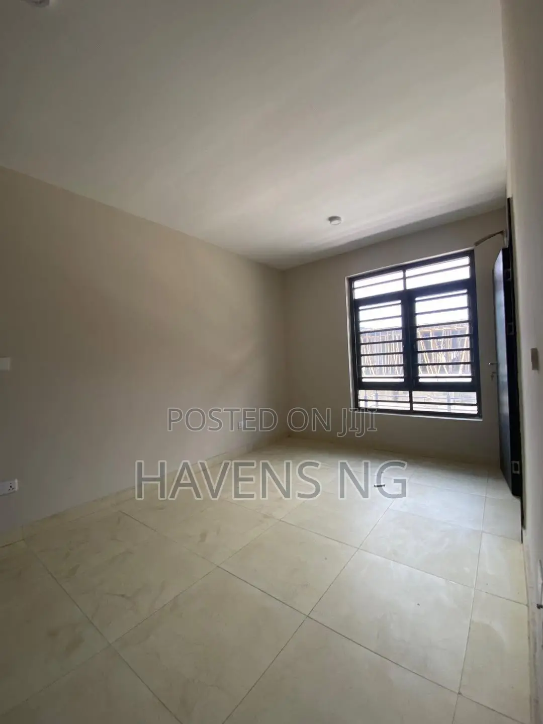 2bdrm Apartment in Osapa london for sale in Osapa london