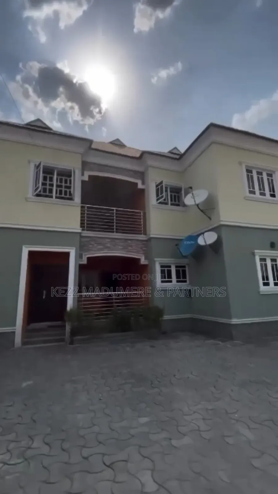 3bdrm Block of Flats in Shell Cooperative, Port-Harcourt for sale in Port-Harcourt