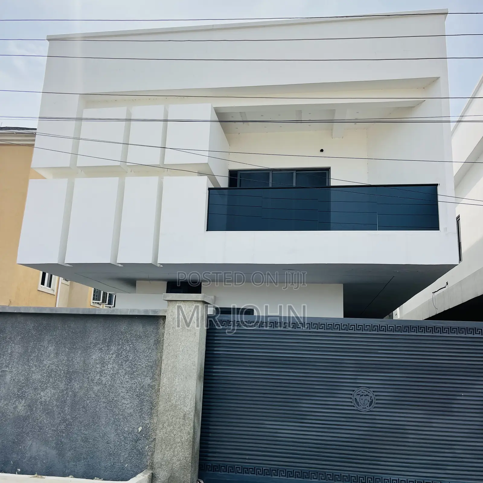 5bdrm House in New Road, Lekki for sale in Lekki
