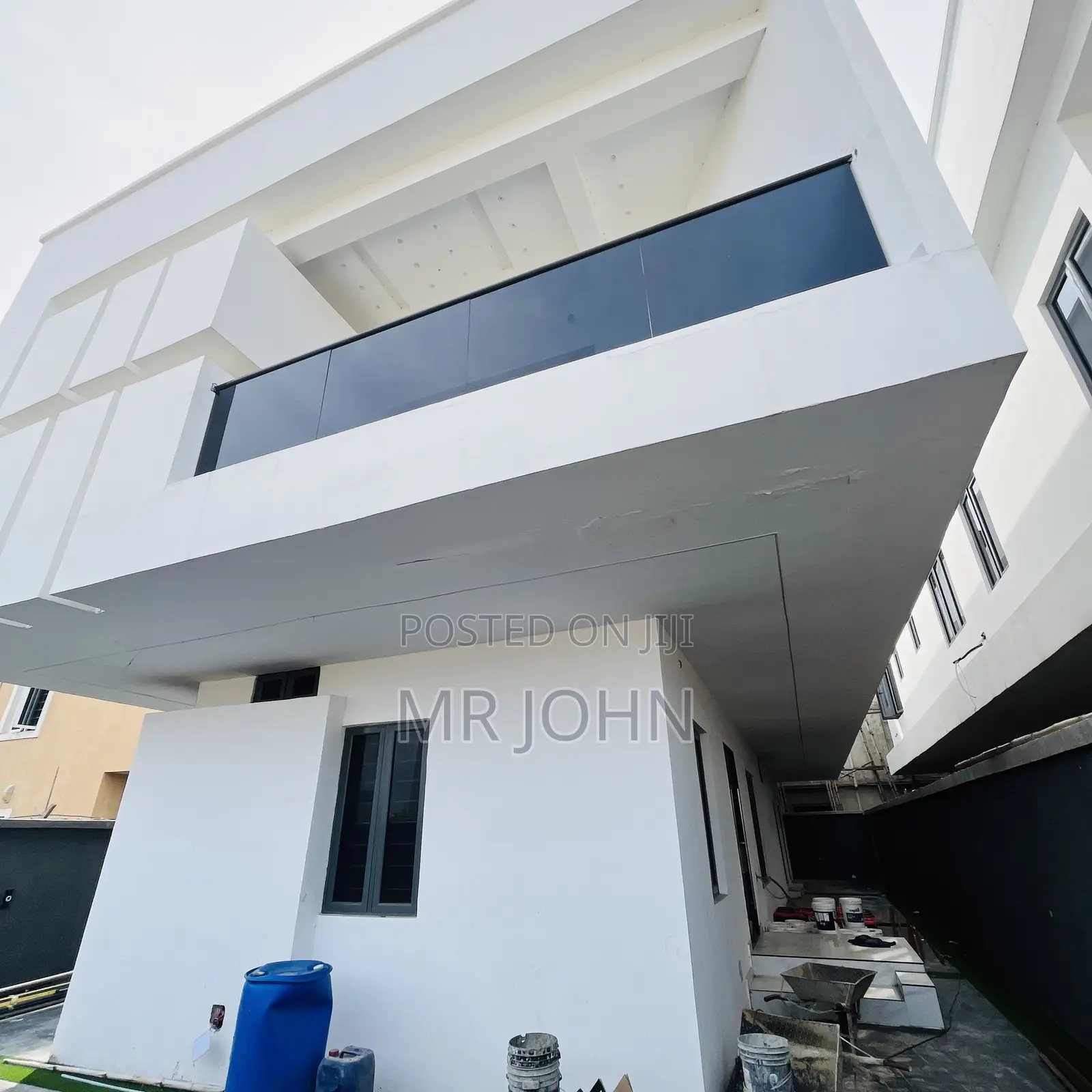 5bdrm House in New Road, Lekki for sale in Lekki