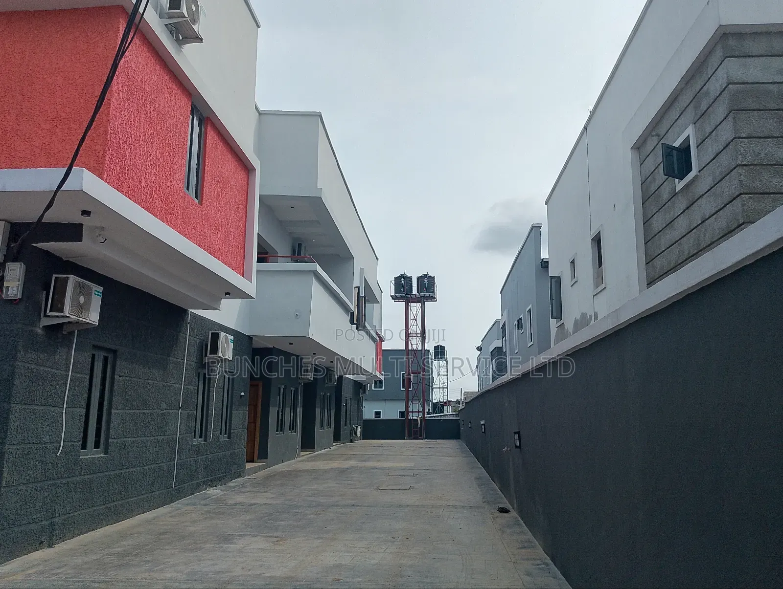 Newly Built Executive in Ketu-Alapere