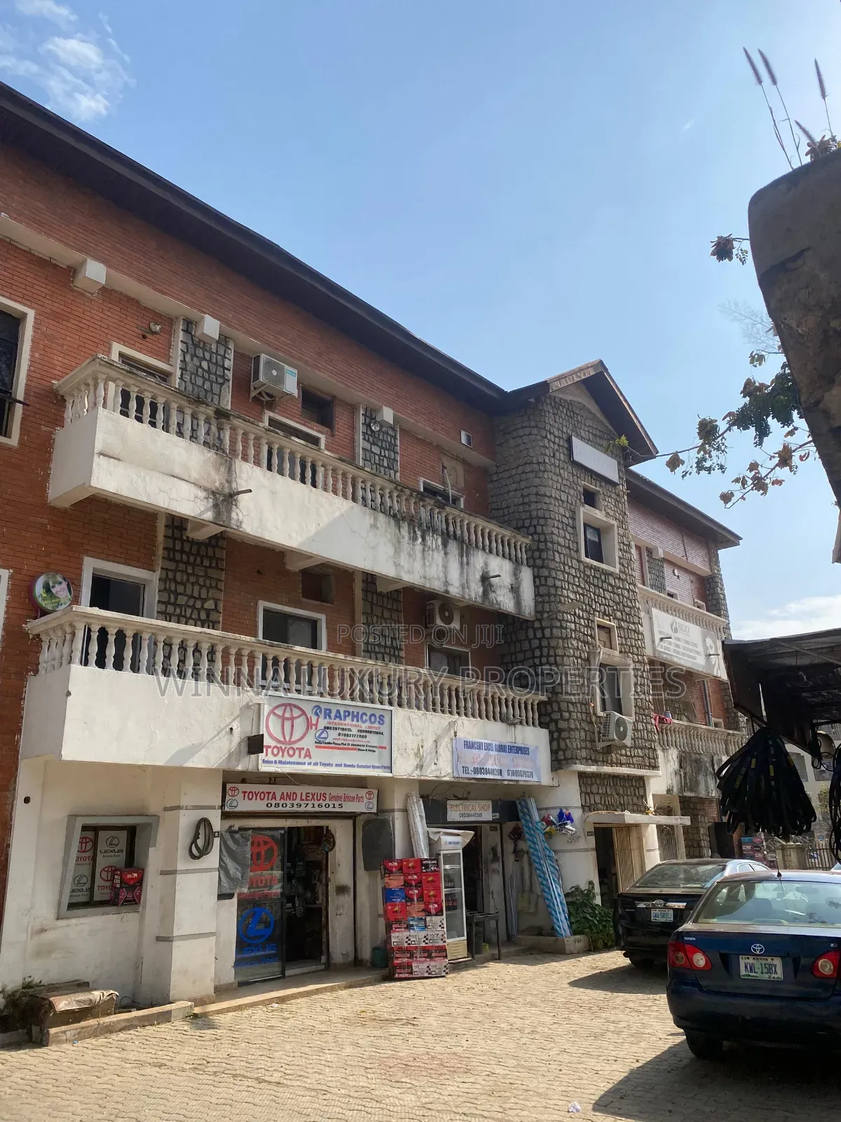 Plaza For Sell in Wuse 2