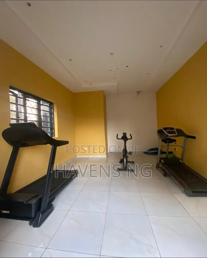 4bdrm Duplex in Ikota for sale in Ikota