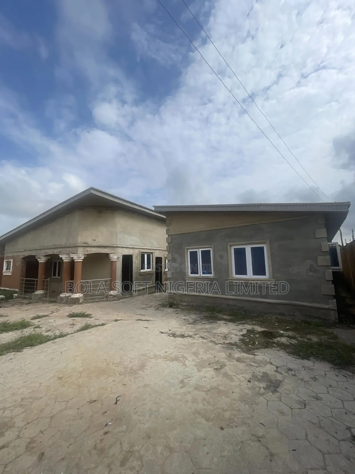 2bdrm Block of Flats in Plot 4 Mogana, Idi, Akala Express for sale in Akala Express