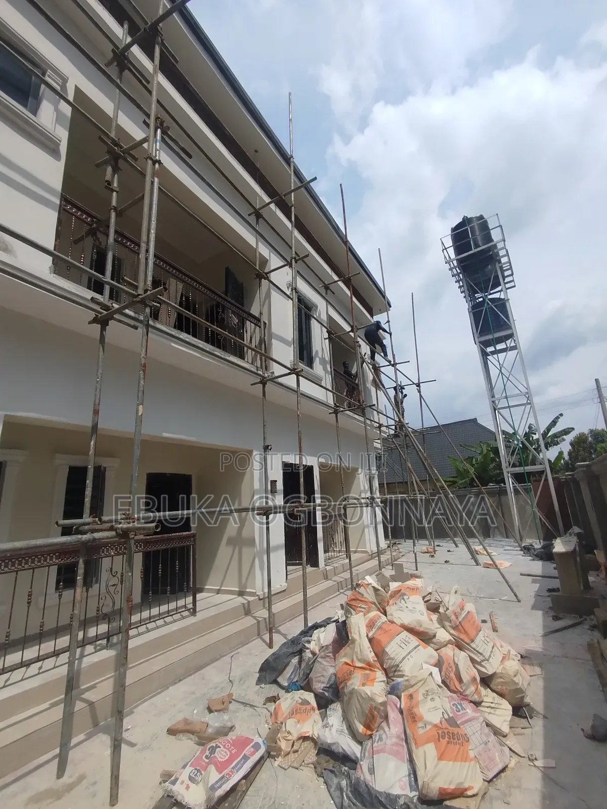 2bdrm Block of Flats in Apu Road, Off, Obio-Akpor for rent in Obio-Akpor