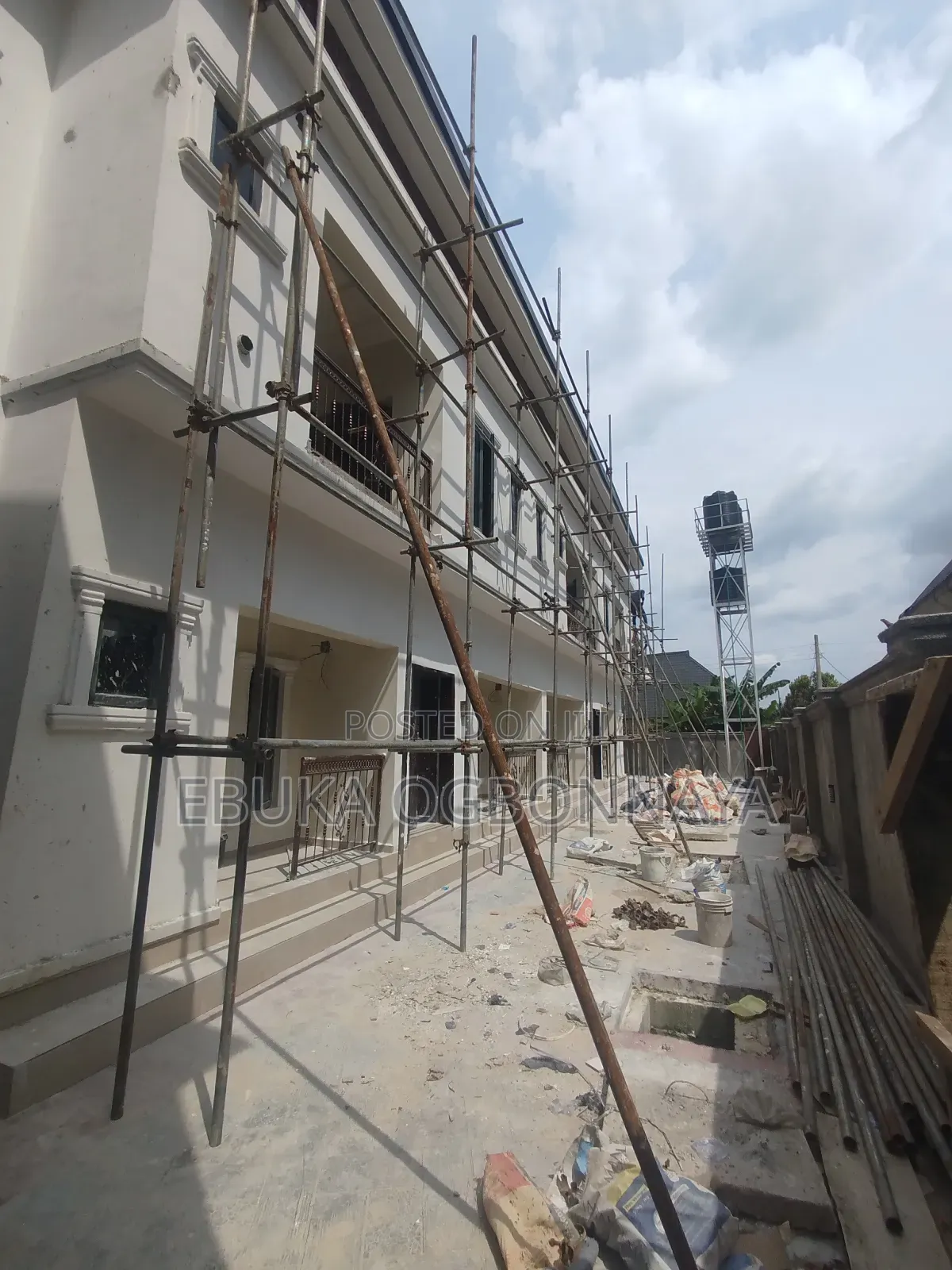 1bdrm Block of Flats in Apu Road, Off, Obio-Akpor for rent in Obio-Akpor