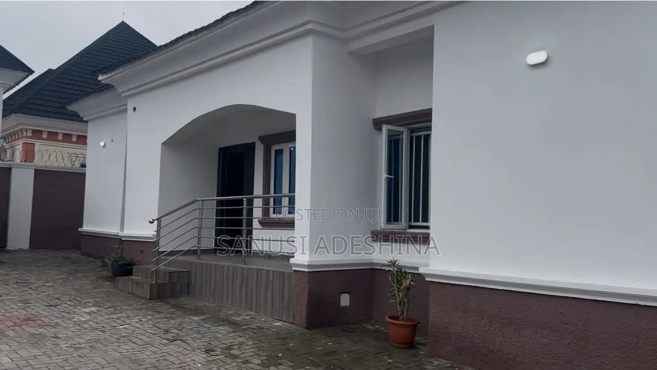 5bdrm House in 600, Gwarinpa for sale in Gwarinpa