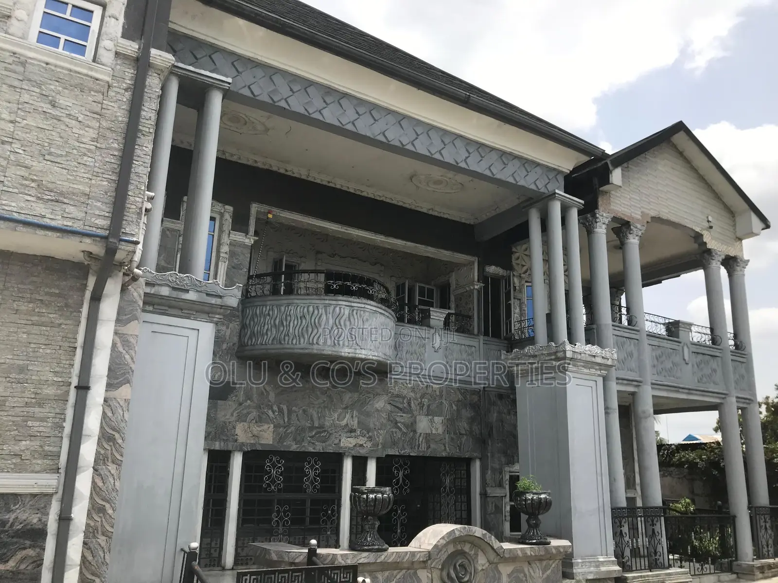 18bdrm Mansion in Port-Court for sale in Port-Harcourt