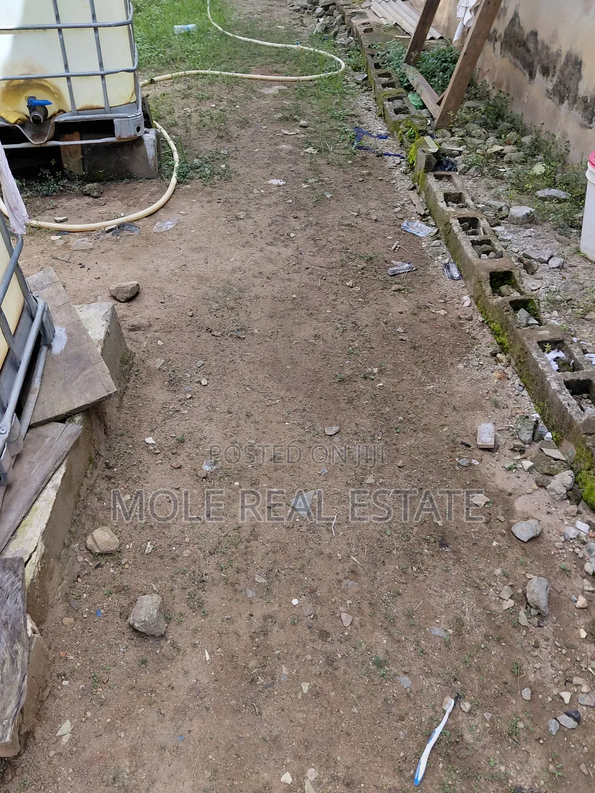 300sqm (Half Plot) Ijegemo Tailor Bustop New Expressway in Ijegun
