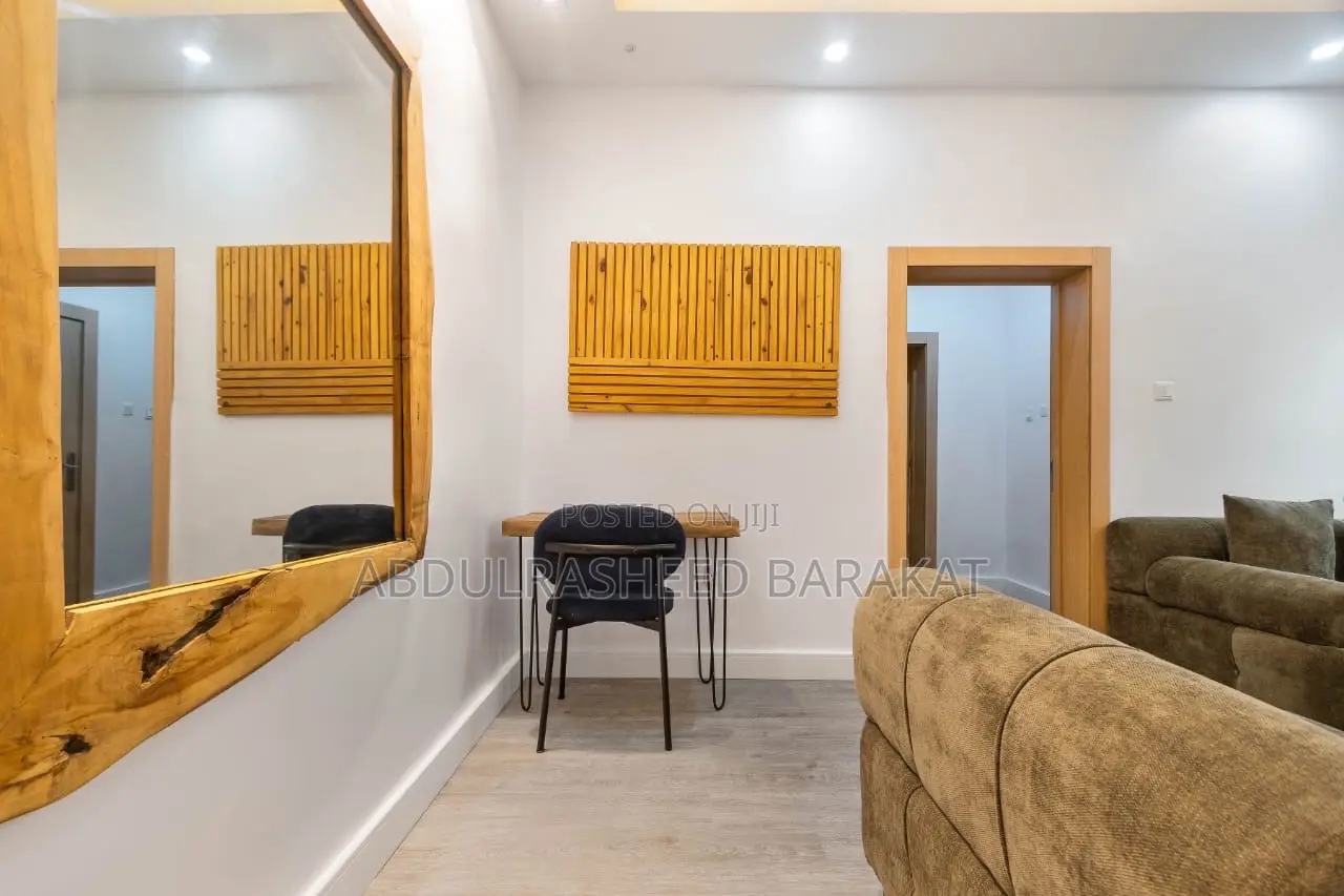 Brand New Luxury 1 Bedroom Apartment With Pool Snooker in Victoria Island