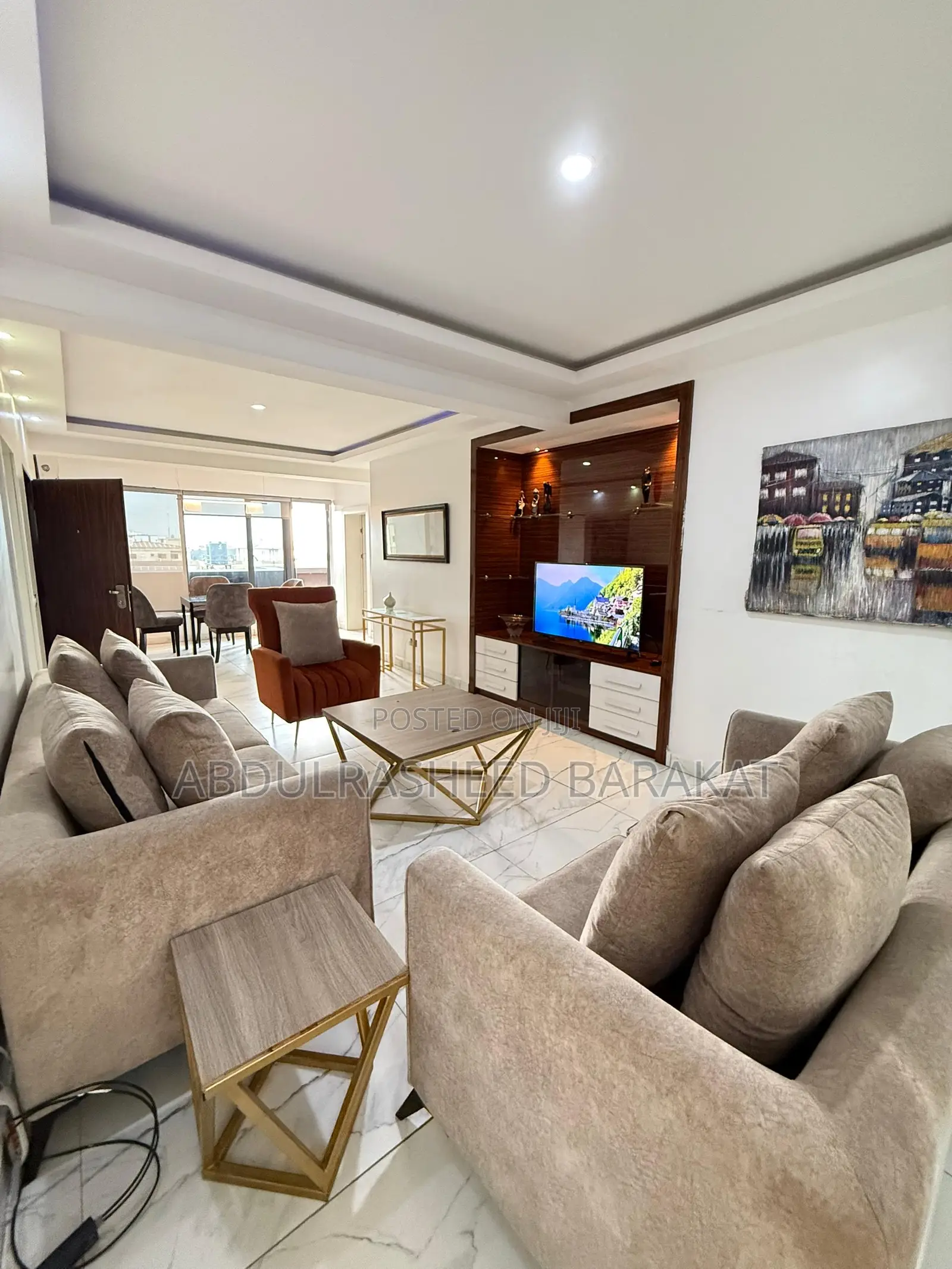 Luxury 2 Bedroom Penthouse With Gym Snooker Rooftop Lounge in Ikate
