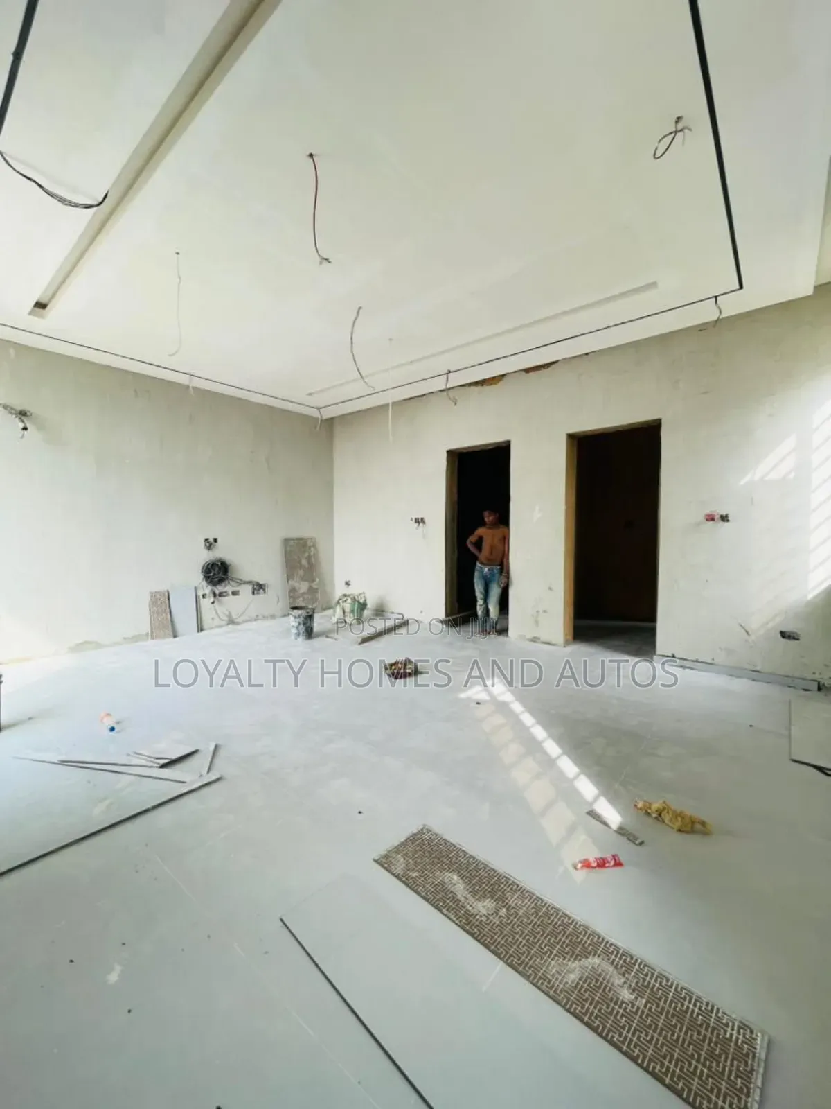 Furnished 4bdrm Duplex in Omole Phase 2 for sale in Omole Phase 2