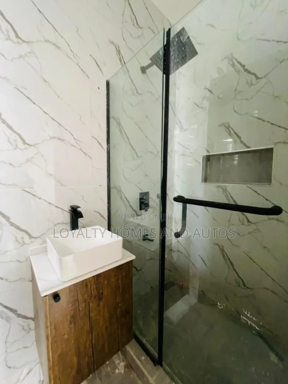 Furnished 4bdrm Duplex in GRA Phase 1 for sale in GRA Phase 1