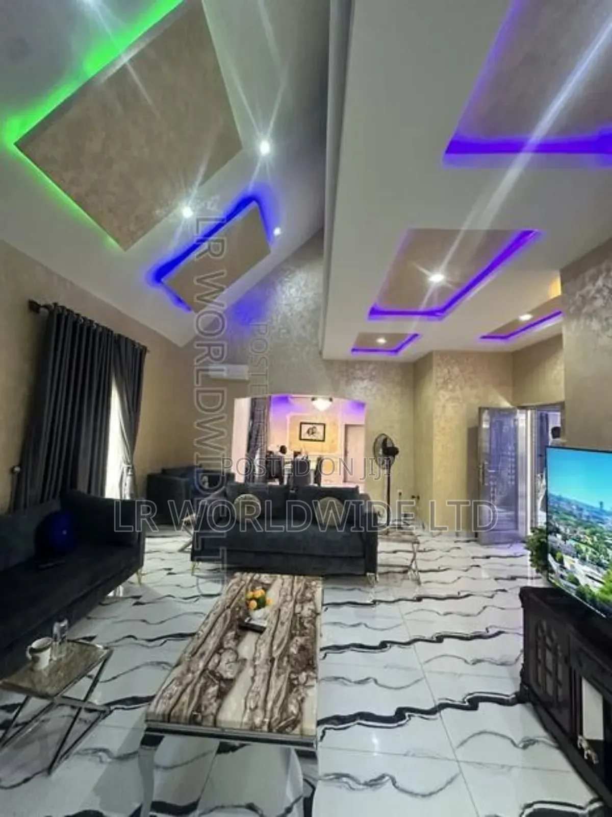4bdrm Duplex in Lugbe District for sale in Lugbe District