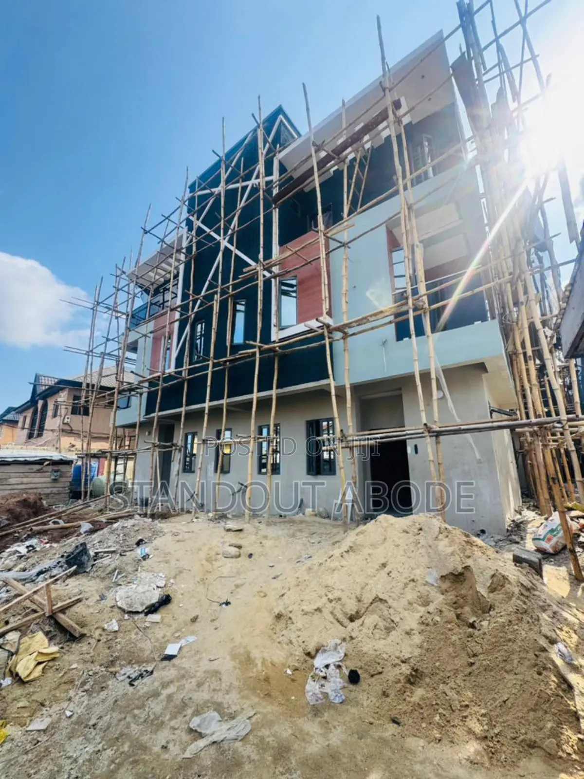 4bdrm Duplex in Inside An Estate, Gbagada for sale in Gbagada