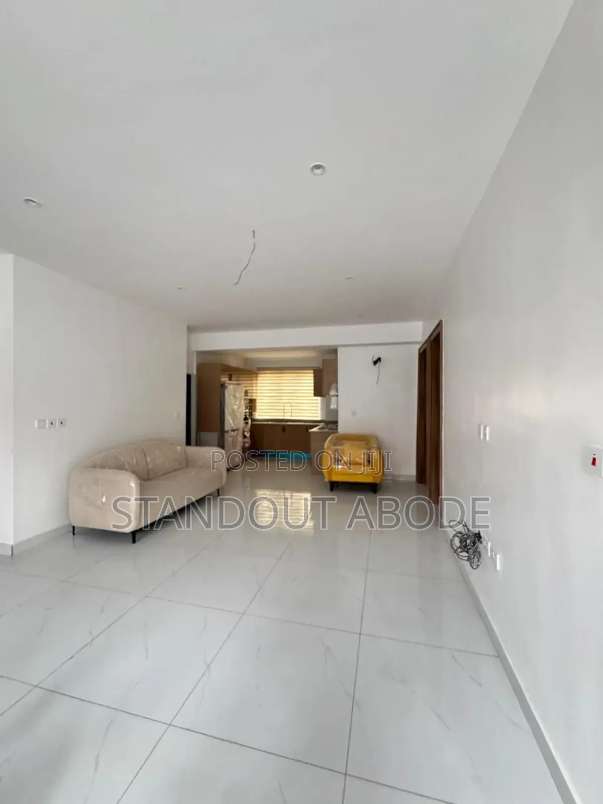 3bdrm Apartment in In An Estate, Yaba for sale in Yaba