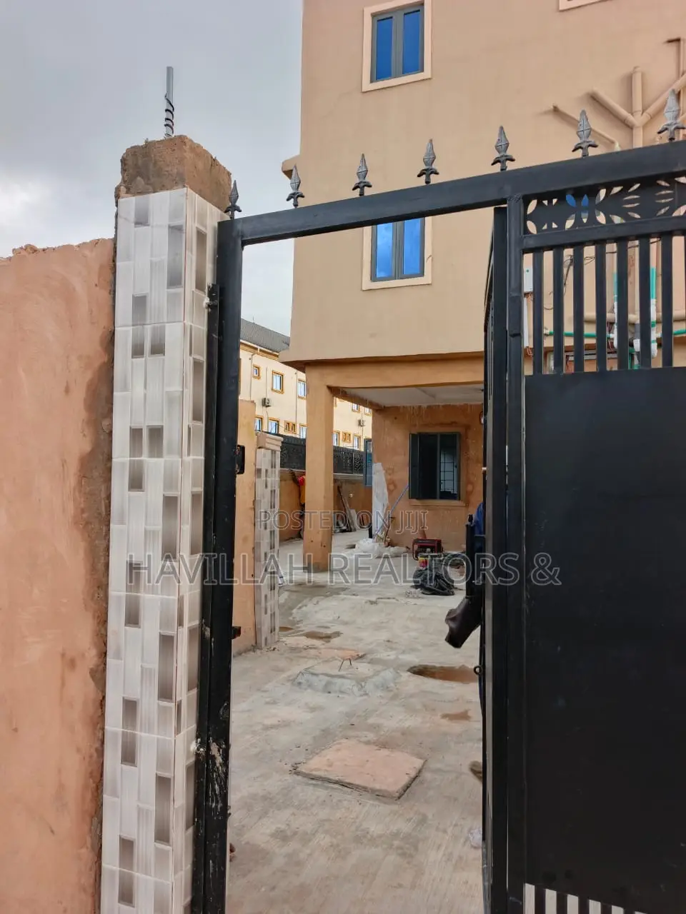 1bdrm Apartment in Ogba for sale in Ogba