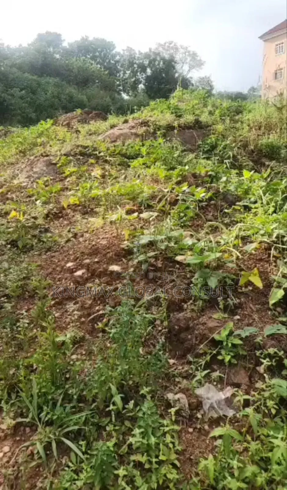 Land for Sale Plot 3402 at Guzape 2 * 35.7 Hectares * R of O in Guzape District