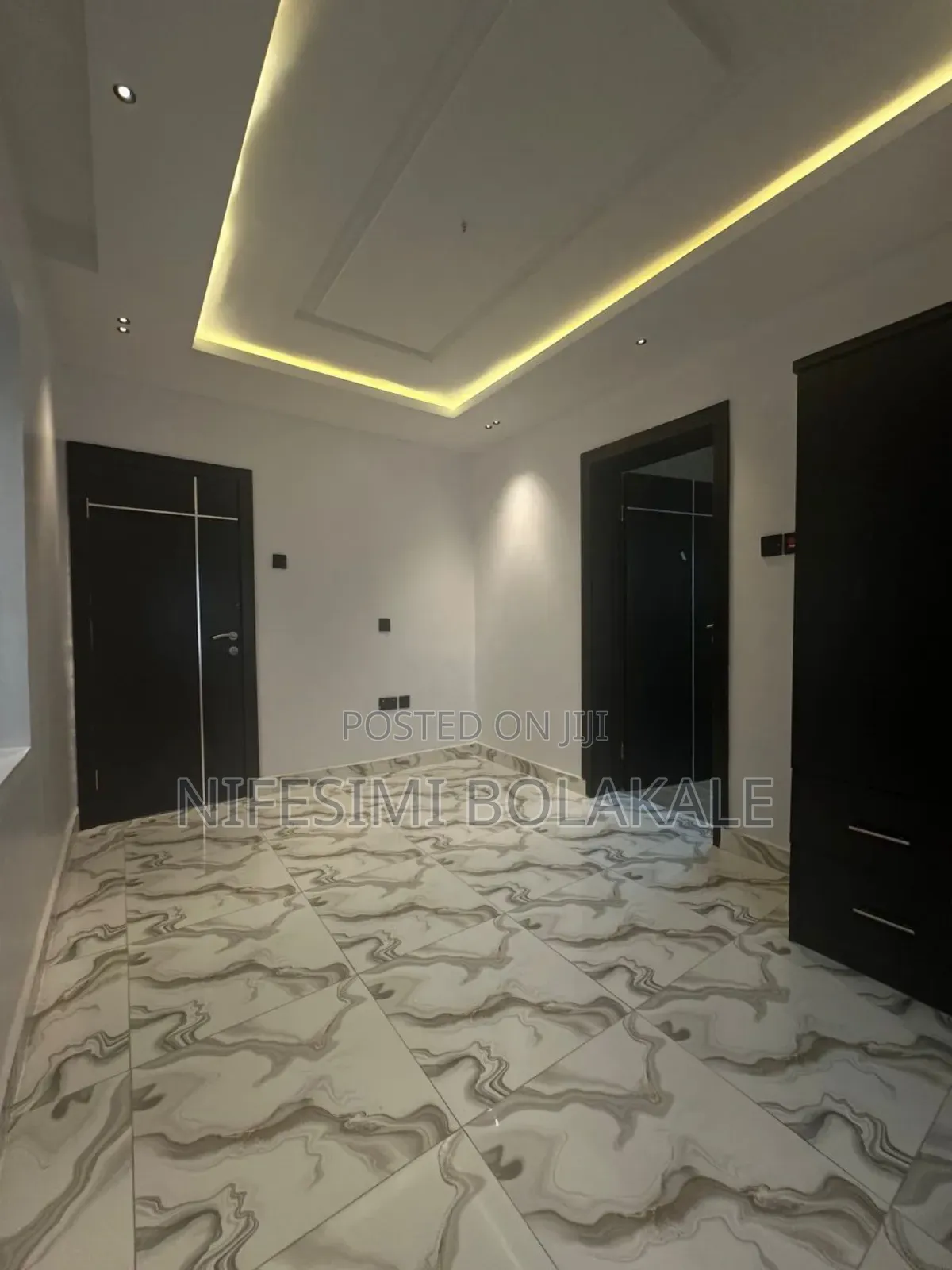 4bdrm Duplex in Emmanuel Estate,, Idishin for sale in Idishin