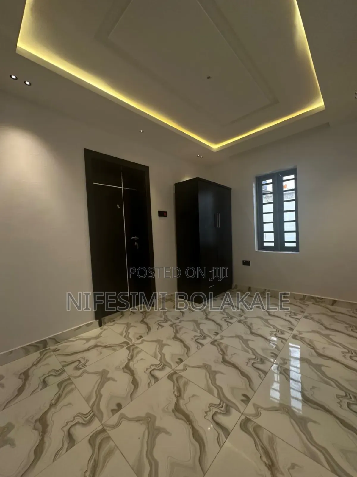 4bdrm Duplex in Emmanuel Estate,, Idishin for sale in Idishin