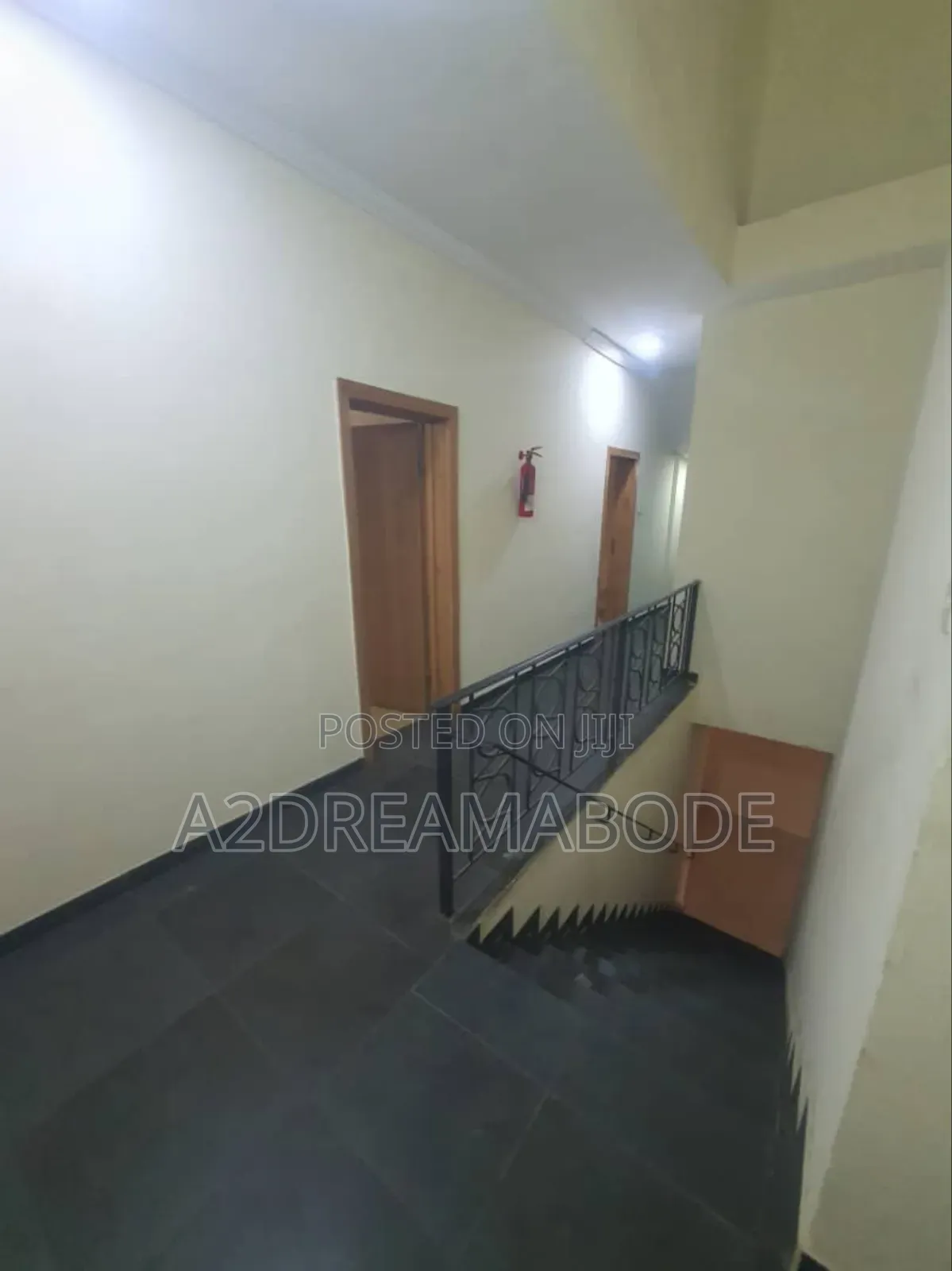 5bdrm Duplex in Shonibare Estate, Maryland for rent in Maryland