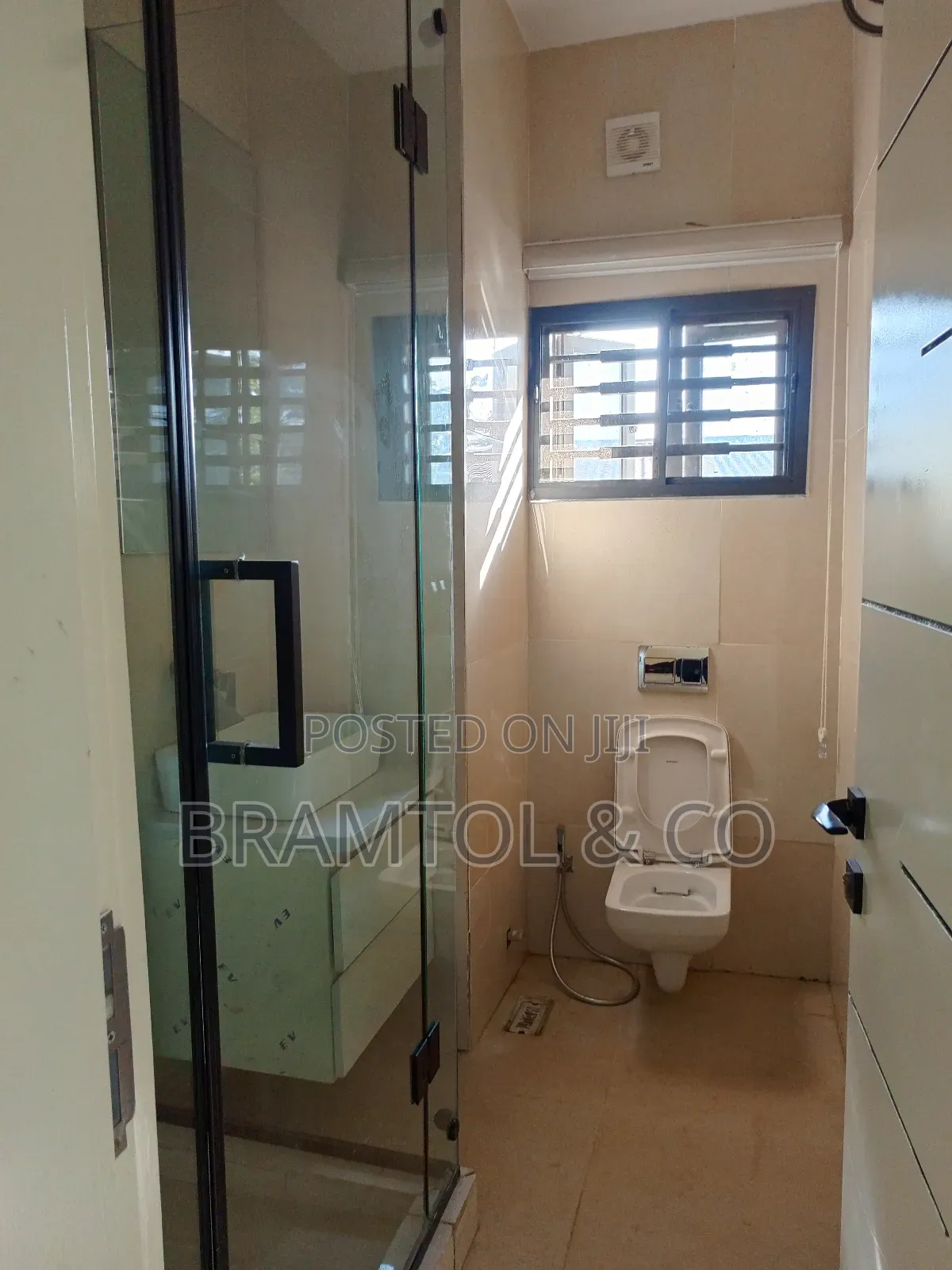 Furnished 3bdrm Block of Flats in Maitama for rent in Maitama
