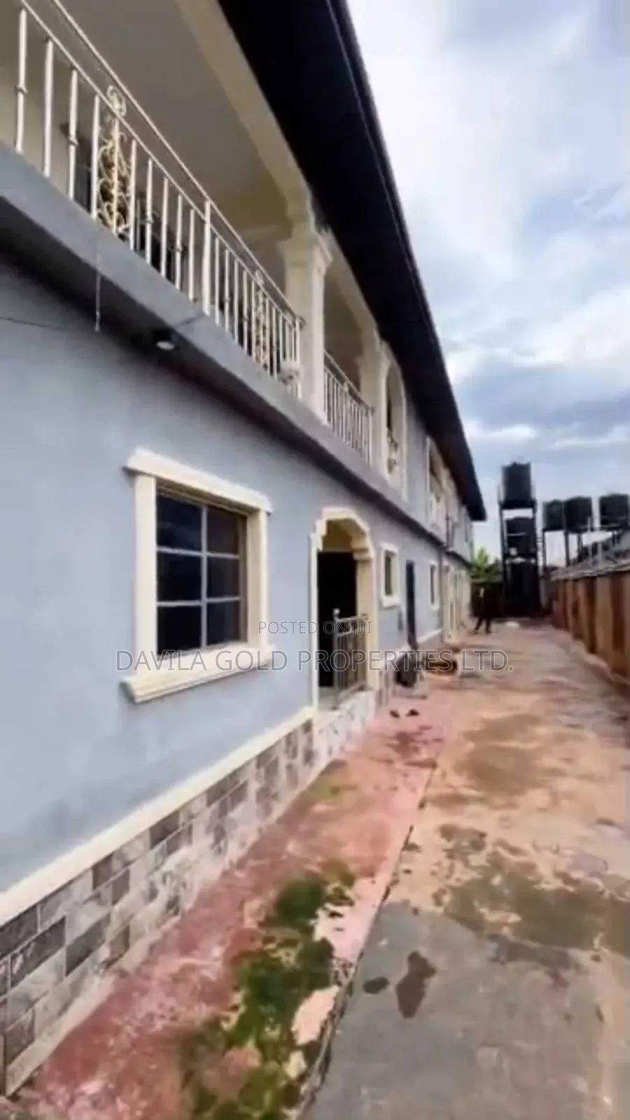 12bdrm Block of Flats in Benin City for sale in Benin City