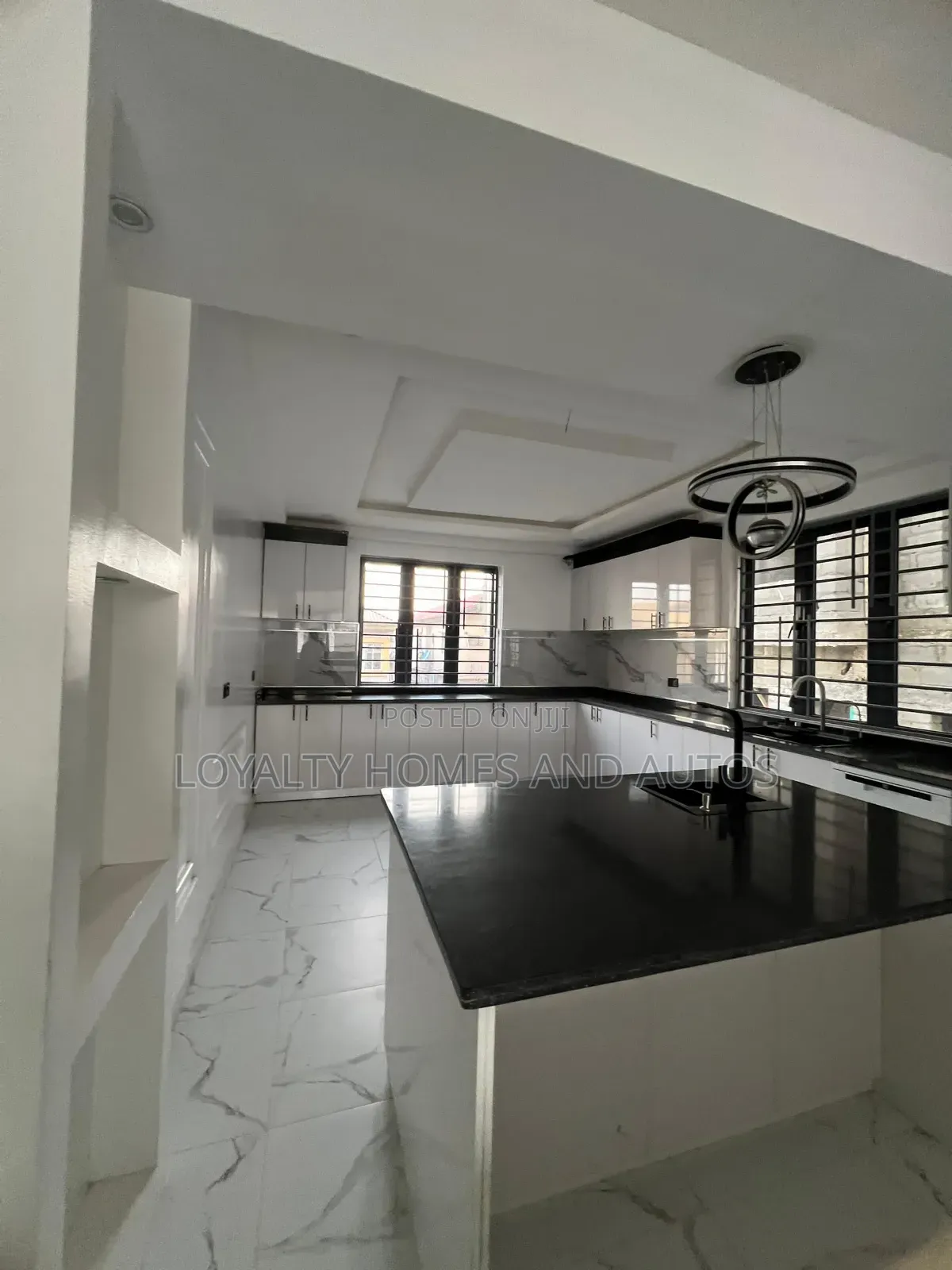 Furnished 5bdrm Duplex in Omole Phase 1 for sale in Omole Phase 1
