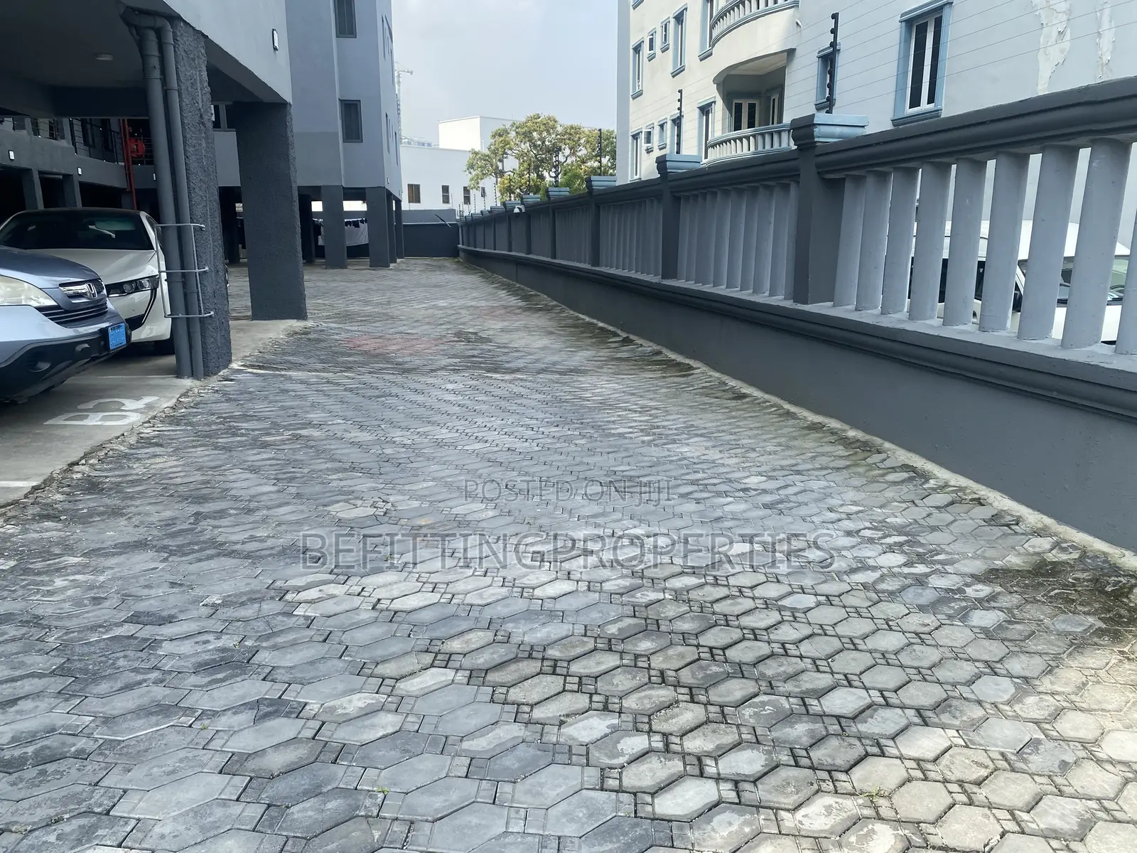 3bdrm Block of Flats in Ikoyi for rent in Ikoyi