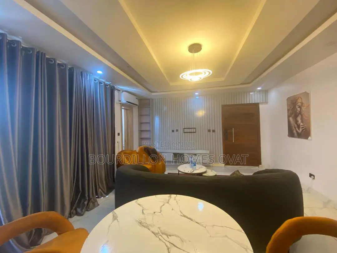 2bdrm Apartment in Ikate Lekki Lagos.. for rent in Ikate