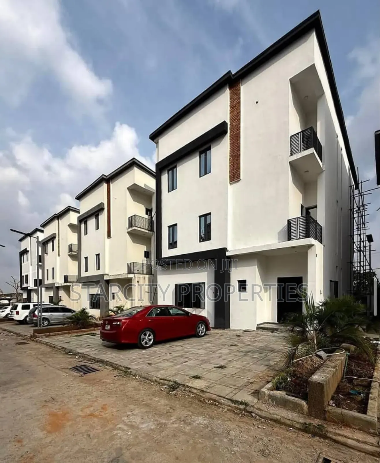 Furnished 5bdrm Duplex in Secured Estate, Kado for sale in Kado