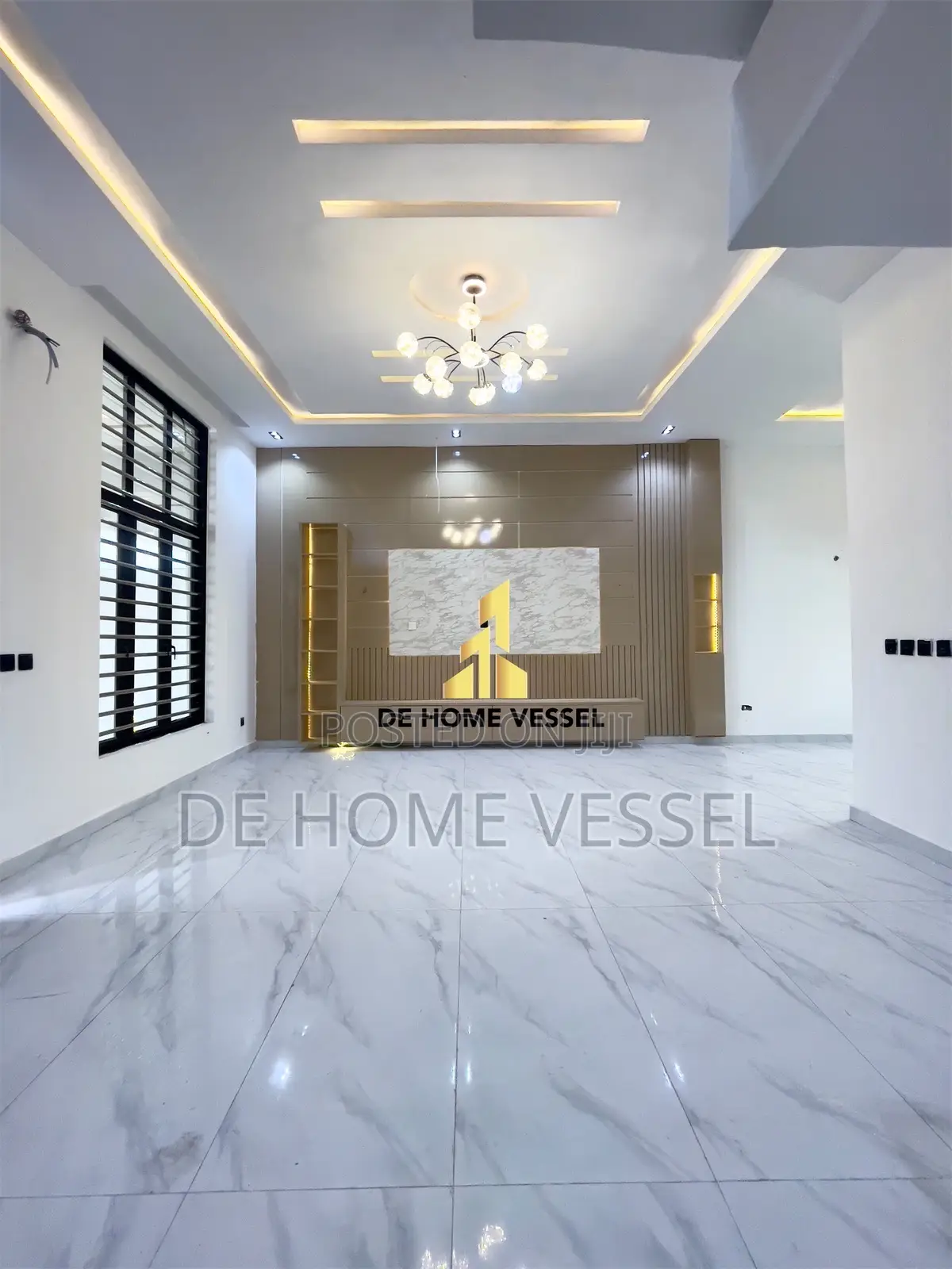 3bdrm Townhouse/Terrace in Ikota for sale in Ikota