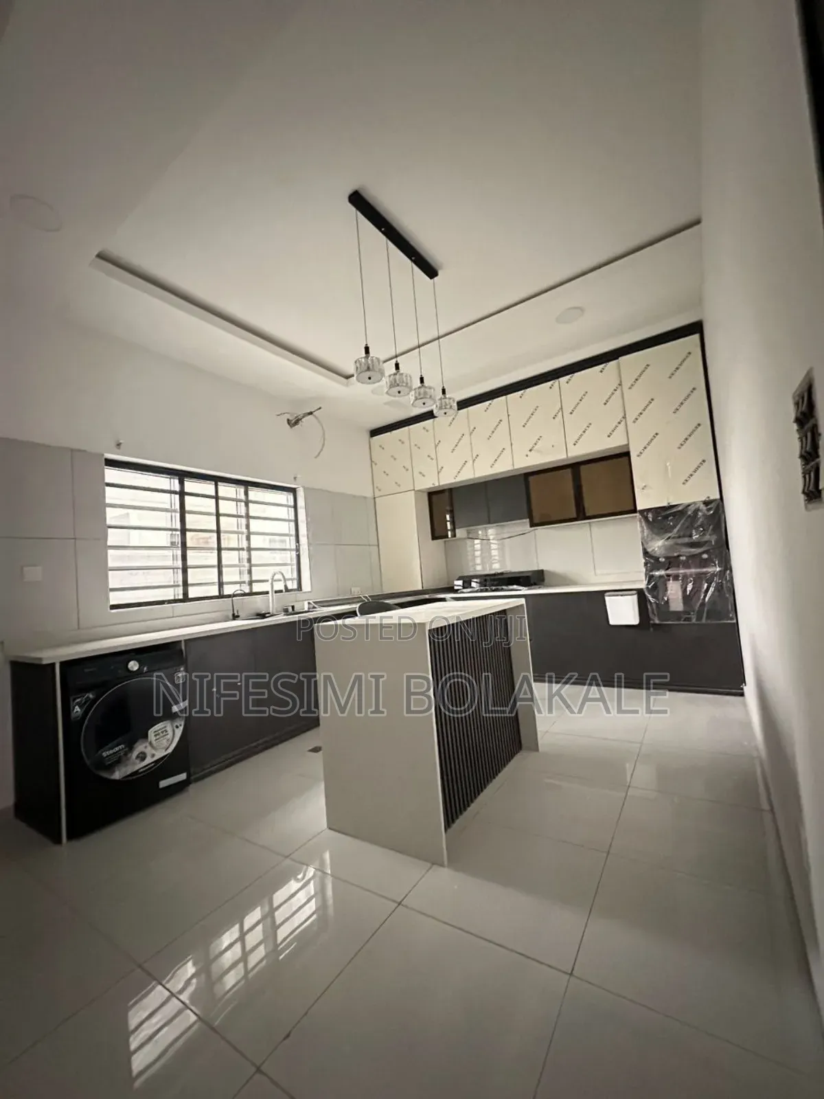 5bdrm Duplex in Agodi Gra, Akobo for sale in Akobo
