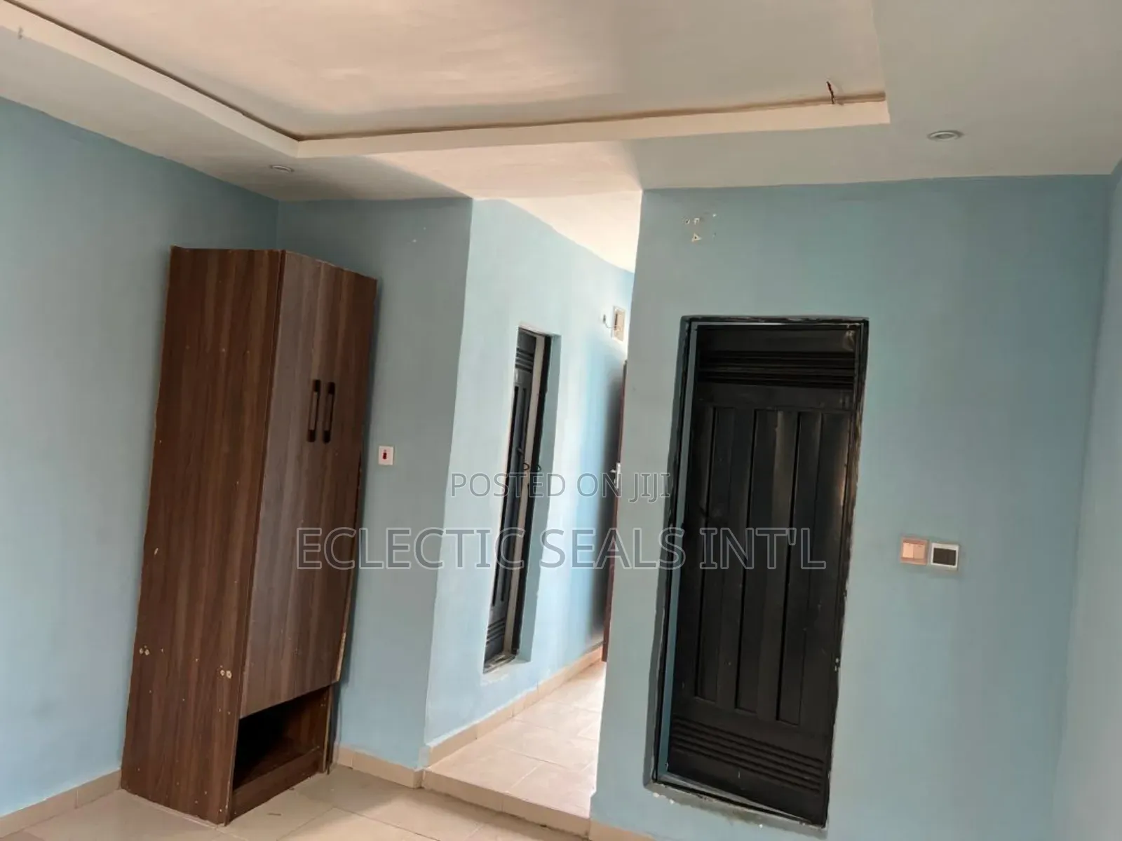 Mini Flat in Eclectic Seals, Sabon Lugbe for rent in Sabon Lugbe