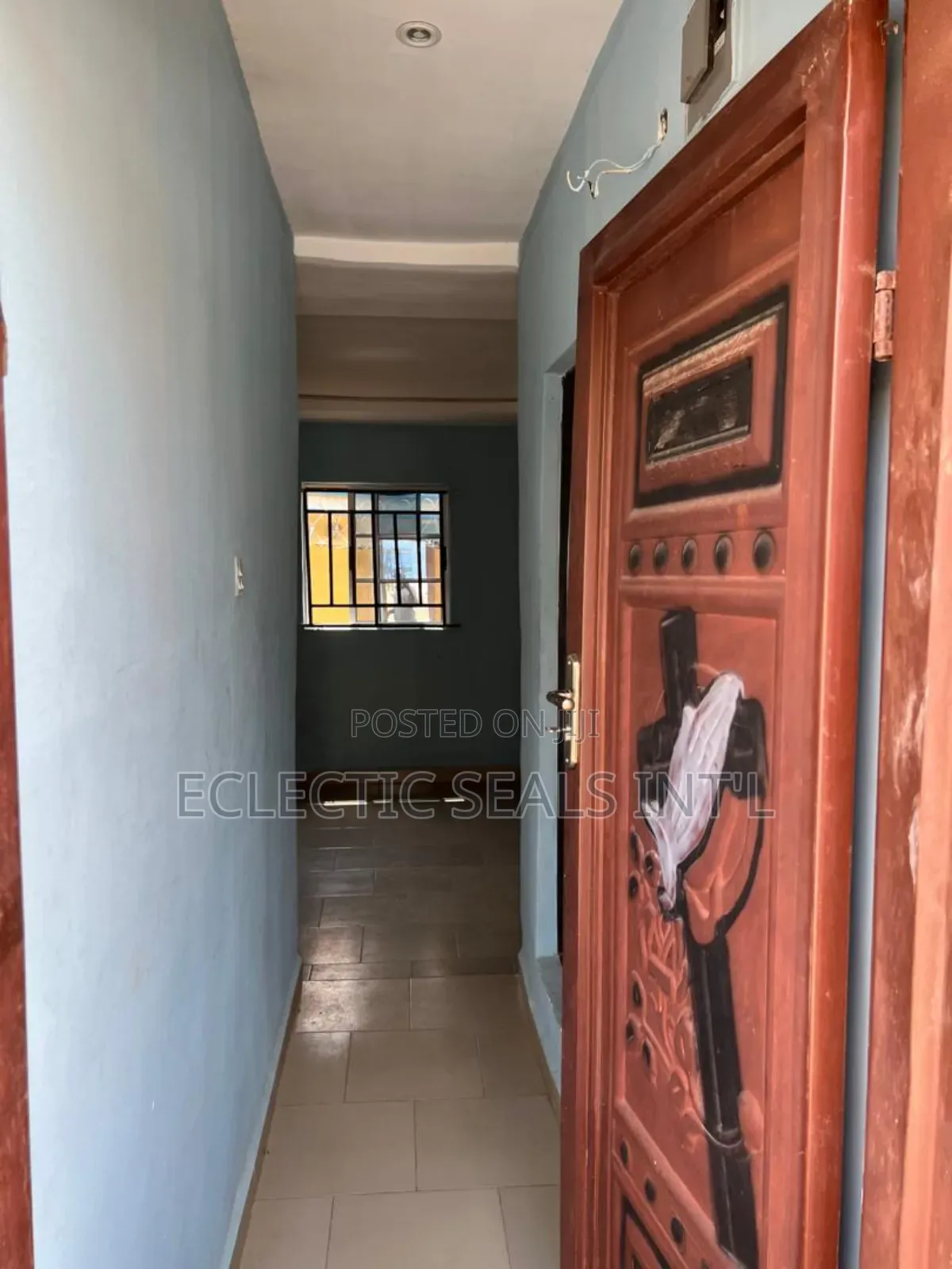 Mini Flat in Eclectic Seals, Sabon Lugbe for rent in Sabon Lugbe