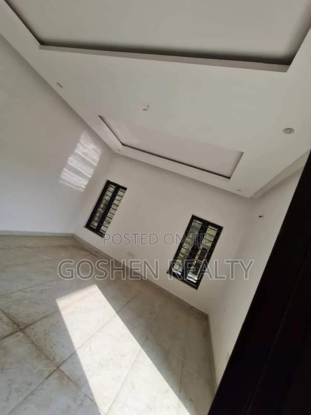 5bdrm Duplex in Kubwa Fo1 Main for sale in Kubwa