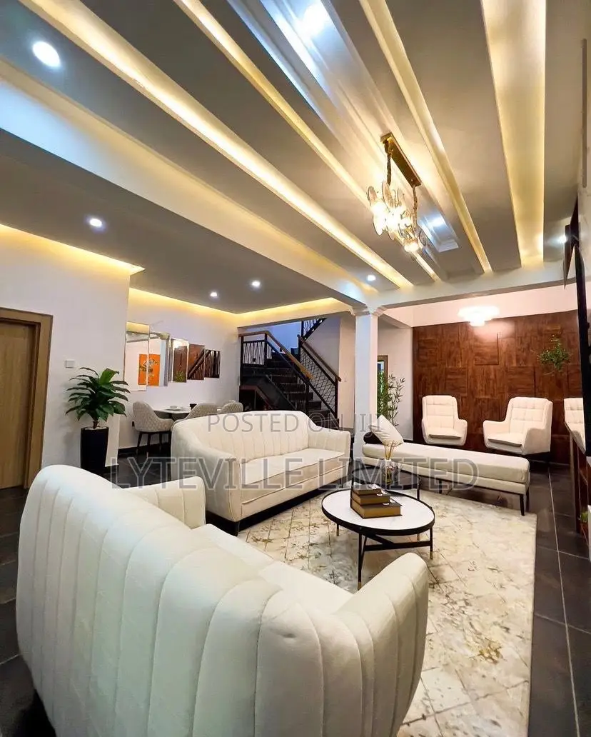 3 Bedroom Luxurious Duplex in Utako