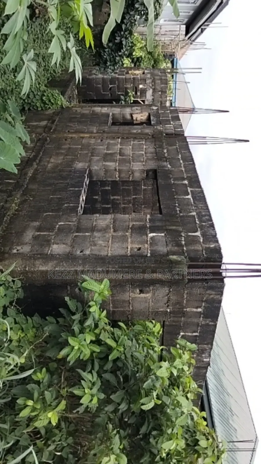4bdrm Block of Flats in Opposite Farm Rd 2, Port-Harcourt for sale in Port-Harcourt
