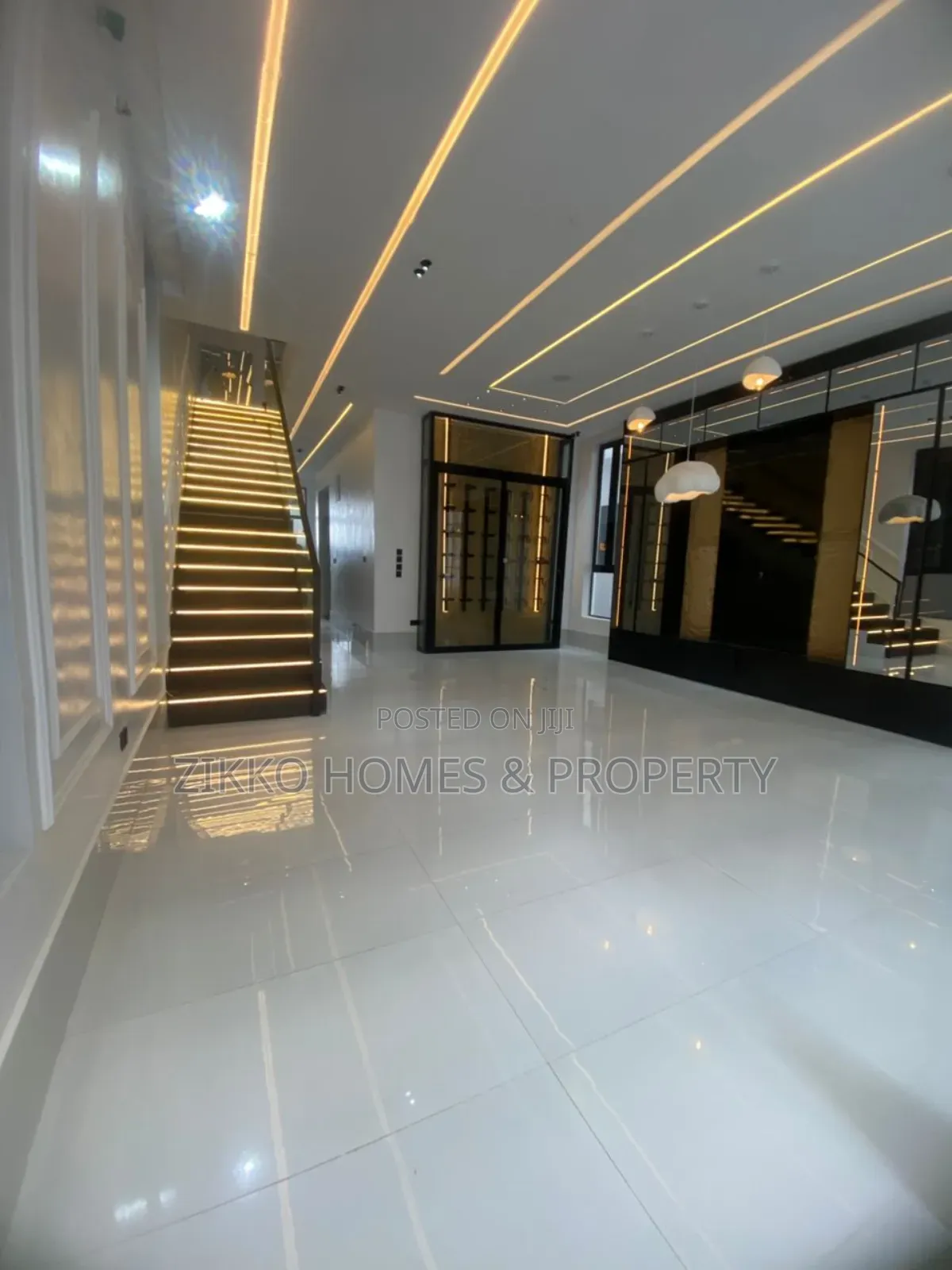 5bdrm Duplex in Ajah, Lekki for sale in Lekki