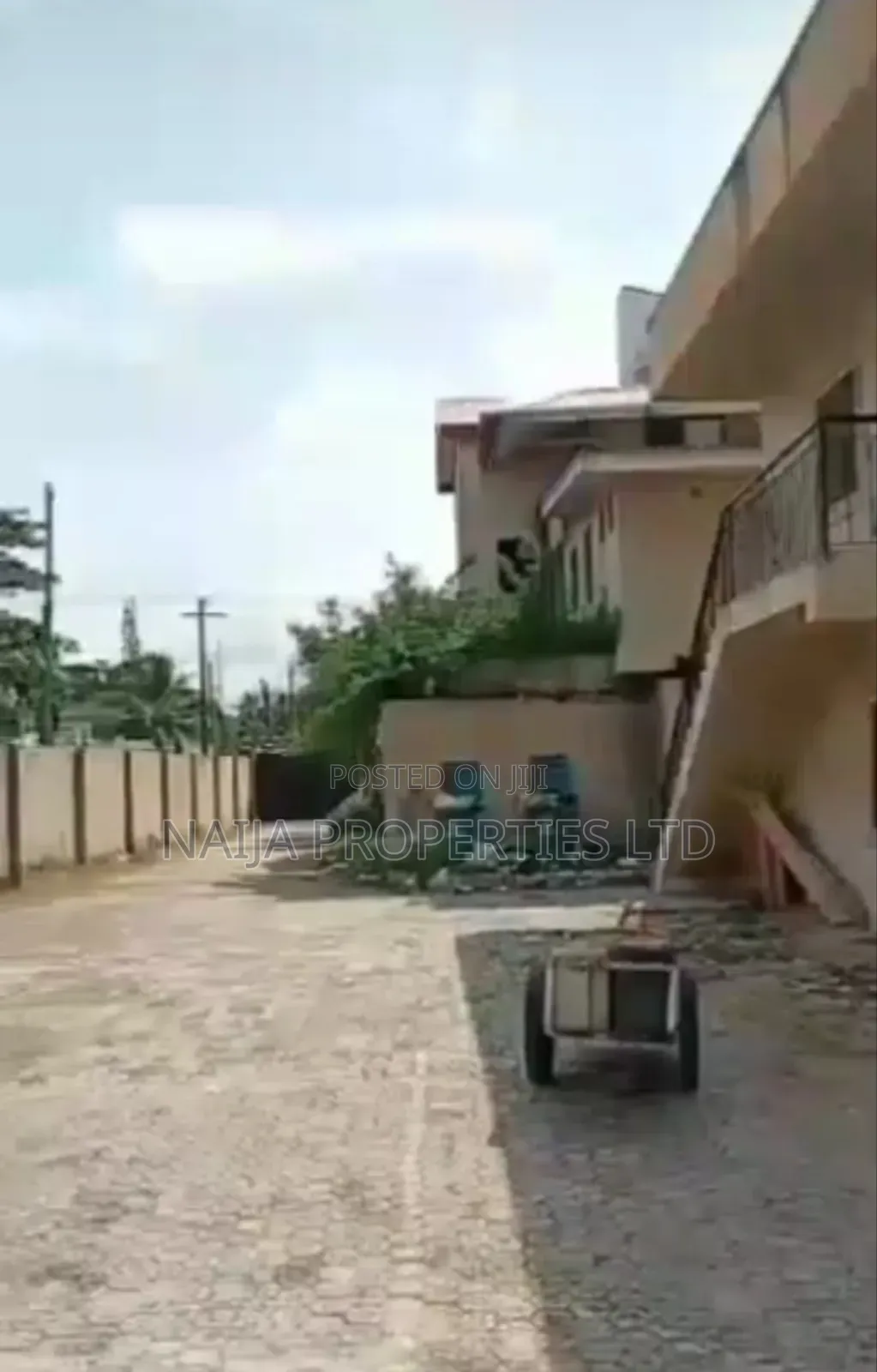 8nos of 3bed Flat With 8nos of Bq Off Idejo, Victoria Island for Lease in Victoria Island