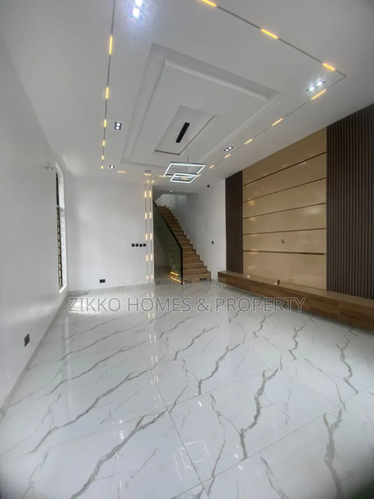4bdrm Duplex in Ikota, Lekki for sale in Lekki