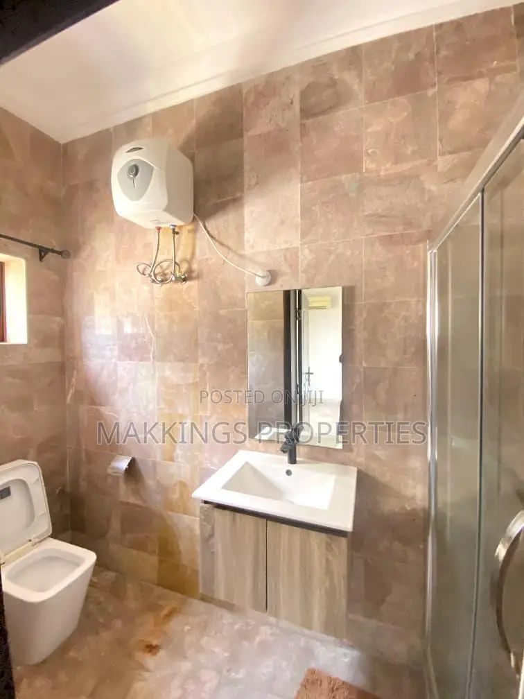 3bdrm Duplex in Banana Island for rent in Banana Island