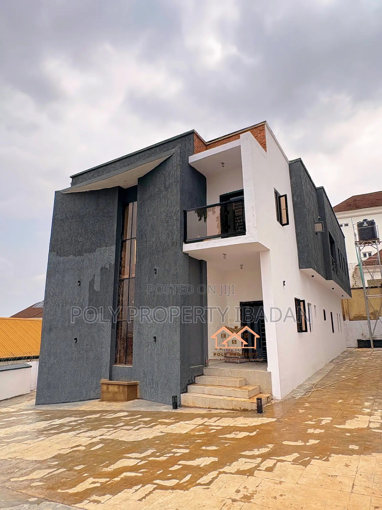 4bdrm Duplex in Alalubosa Gra, Ibadan for sale in Ibadan