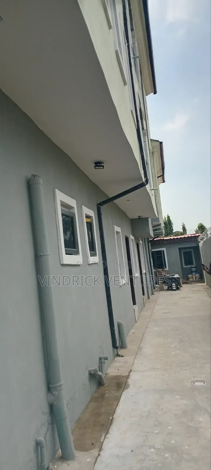 2bdrm Block of Flats in Off Mobil Road Ilaje for rent in Ilaje / Lekki