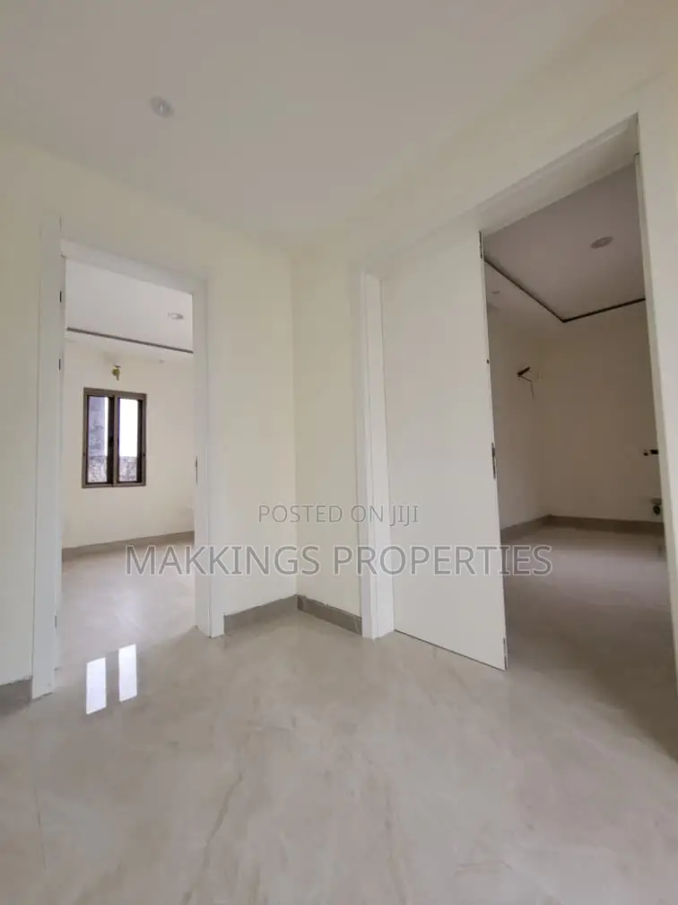 5bdrm Duplex in Banana Island for rent in Banana Island