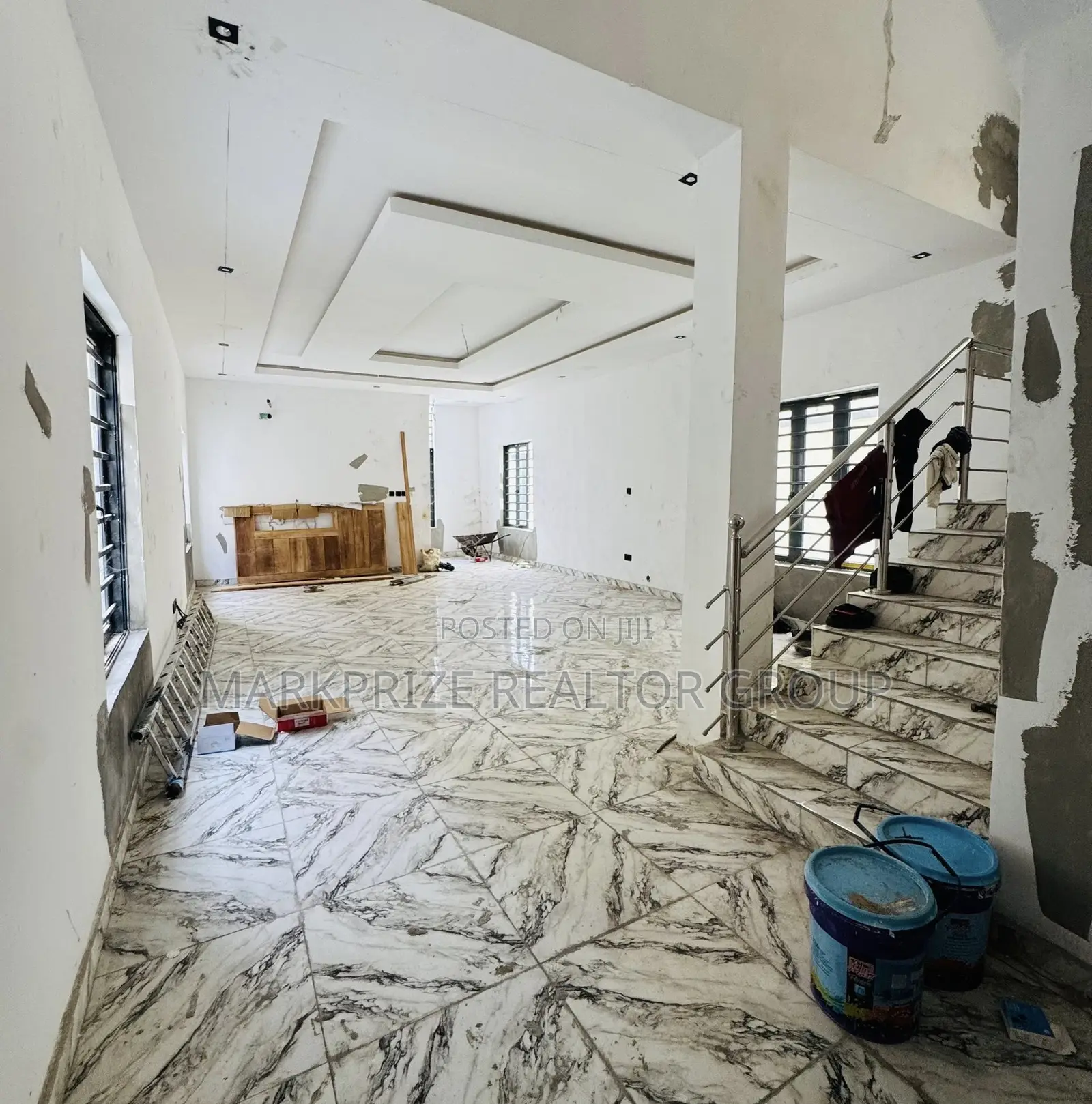 5bdrm Duplex in Ogudu Gra Lagos for sale in Ogudu GRA