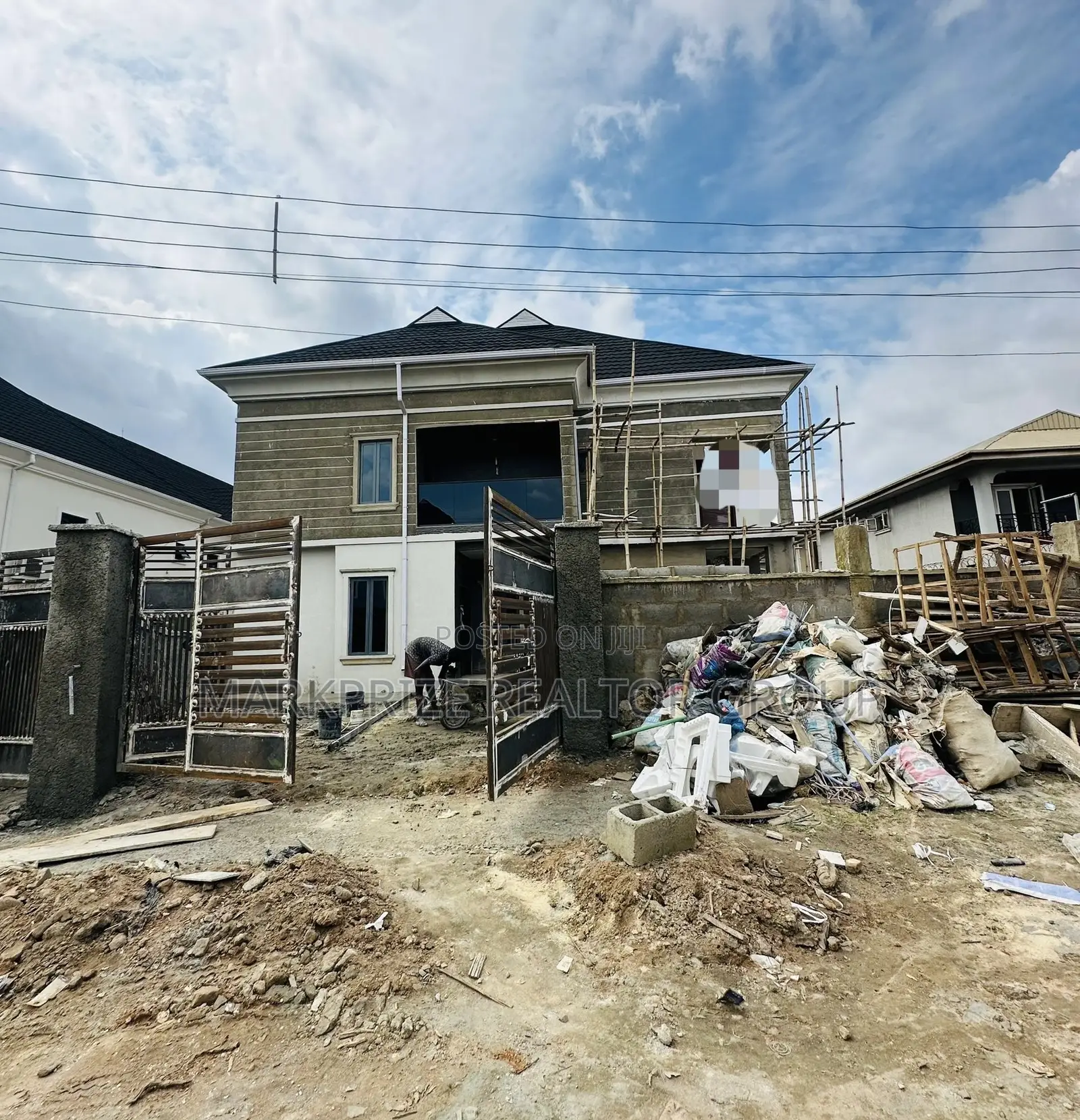 4bdrm Duplex in Oko Oba Agege Lagos for sale in Oko-Oba